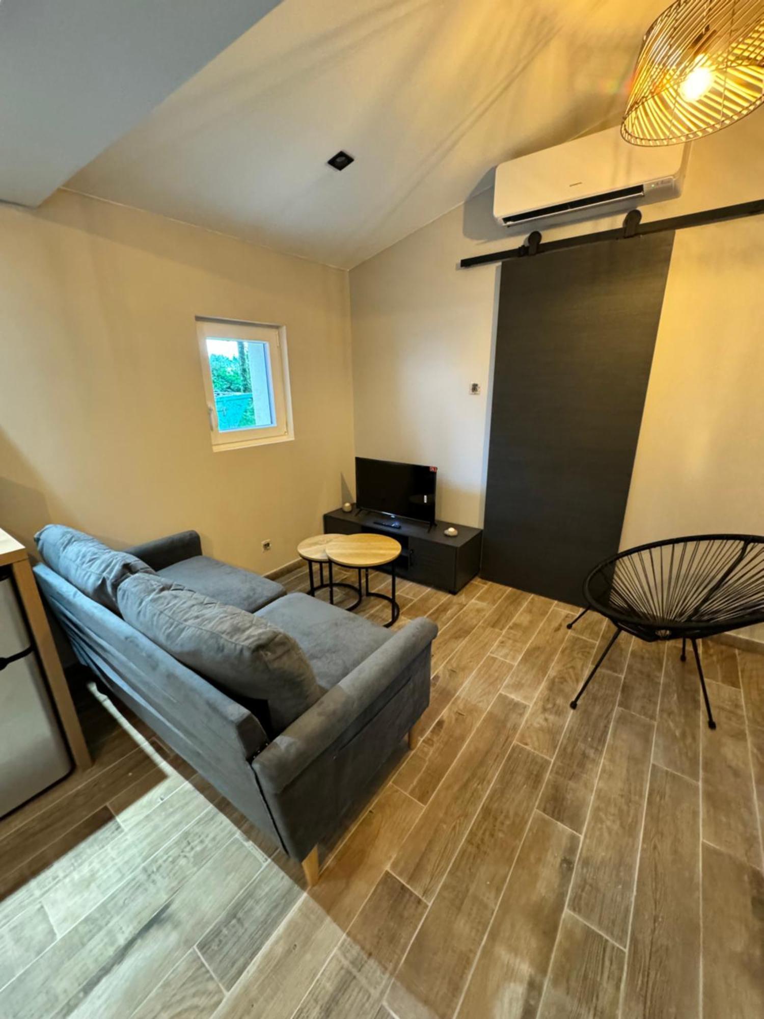 Ferienwohnung Mazet En Campagne Arles Exterior foto